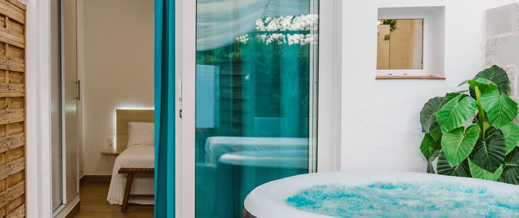 La Calita Escondida - Jacuzzi Y Cocina En Terraza Privada - Piscina Y Parking Gratis Apartment Chiclana de la Frontera Exterior photo